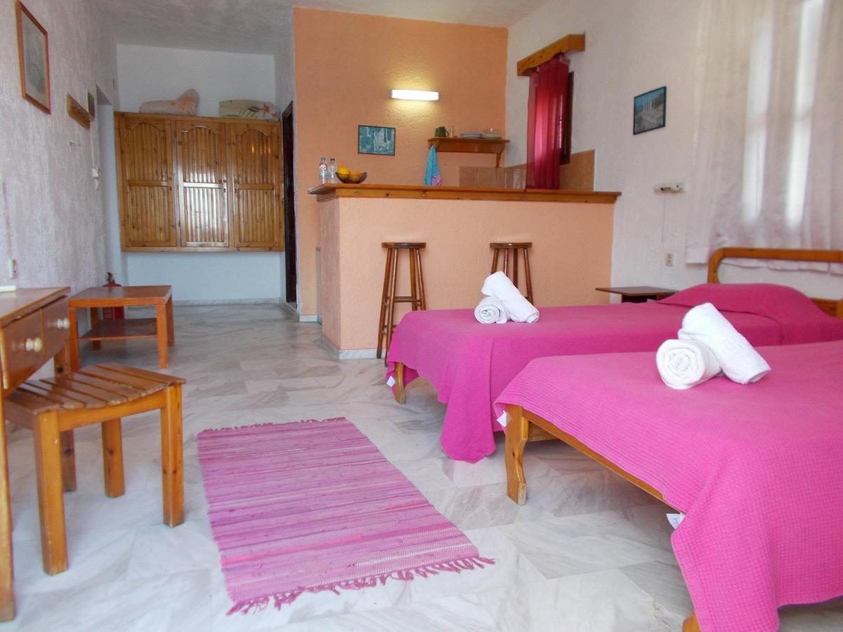 Agelica Apartments Myrties Екстериор снимка