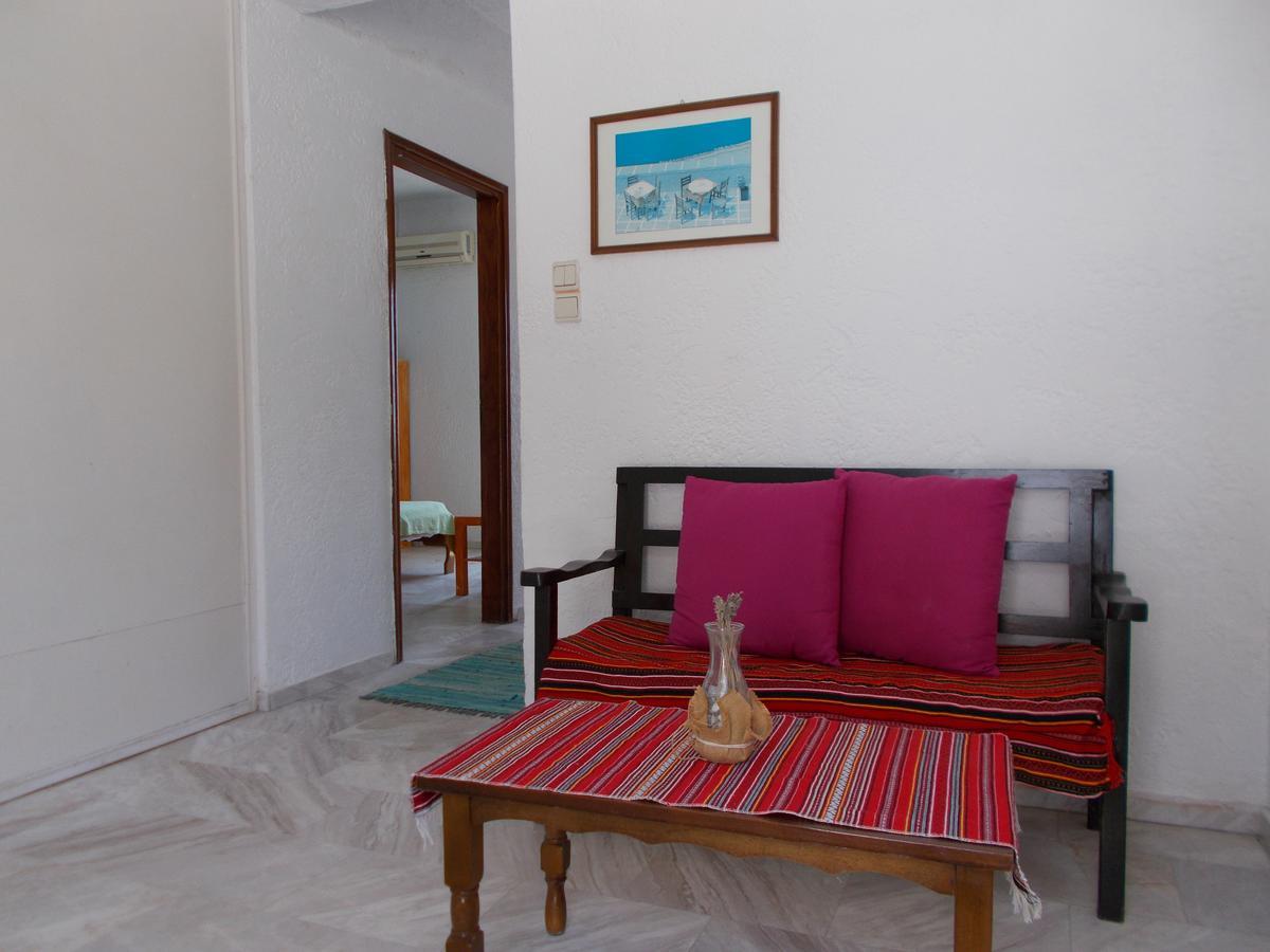 Agelica Apartments Myrties Екстериор снимка