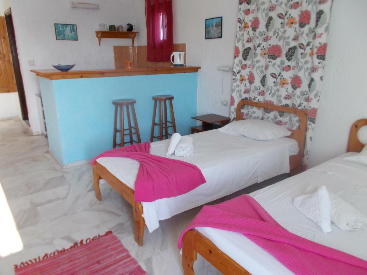 Agelica Apartments Myrties Екстериор снимка